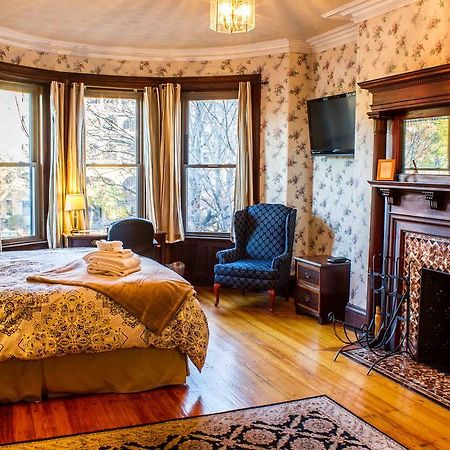 Beacon Inn 1087 Brookline Phòng bức ảnh