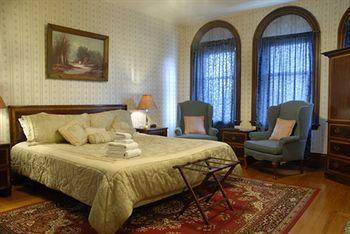 Beacon Inn 1087 Brookline Ngoại thất bức ảnh